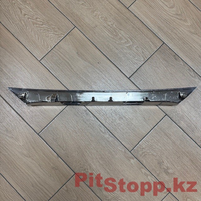 466. Toyota Corolla E-180, 2013-1016 хромированный молдинг крышки багажника... (3)