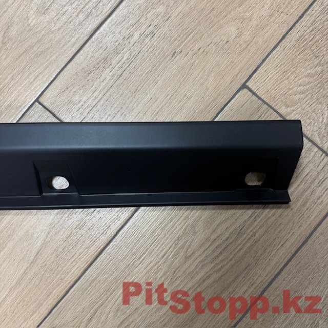 213. Toyota FJ Cruiser 2006-2022 R внешняя накладка порога 75805-35121 (3)