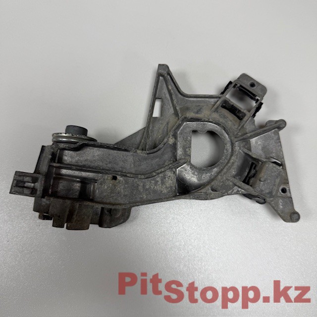 1091. Toyota Land Cruiser 200 2008-2021 L металлический каркас бокового зеркала (3)