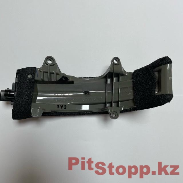 1137. TLC 200, TLC Prado 150, 2009-2021 R поворотник зеркала оригинал 81730-60120 (4)