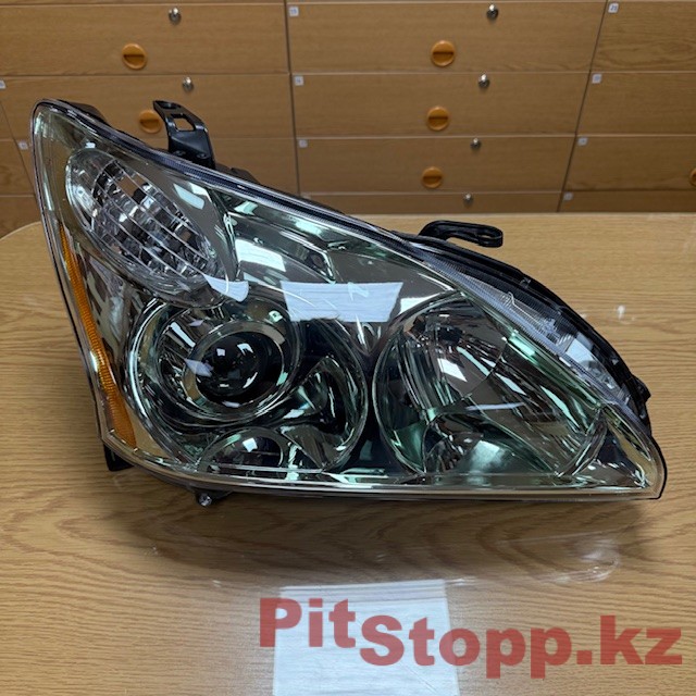 1989. Lexus RX 2003-2008 R передняя фара под ксенон (1)