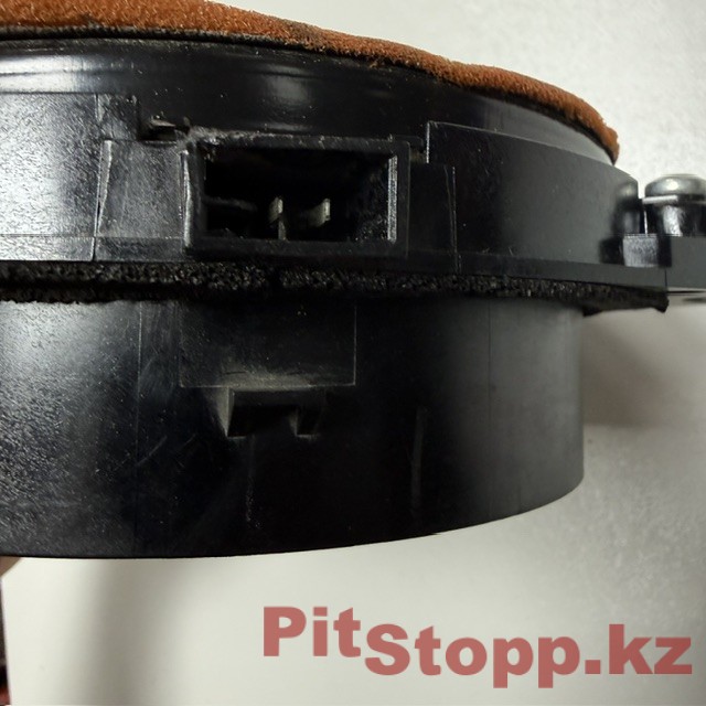 883. TL 02 Динамик низкочастотный дверной нижний GBL L=R 86160-02770.. (4)